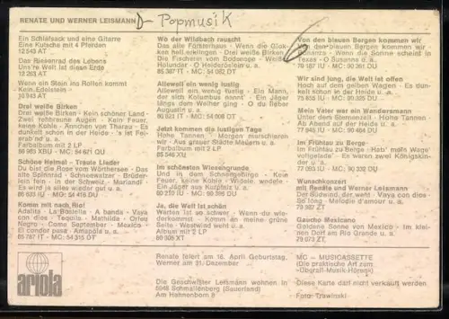 AK Musiker Renate und Werner Leismann stehen im Garten, Autograph