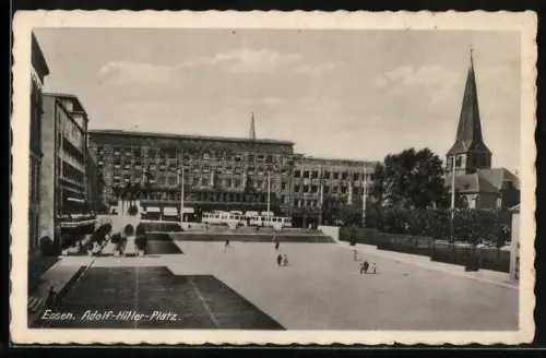 AK Essen, Platz, Strassenbahn, Kirche