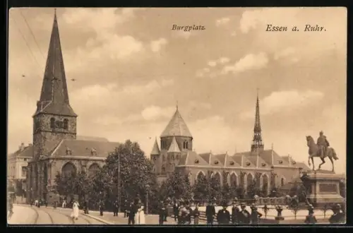 AK Essen a. Ruhr, Burgplatz, Reiterdenkmal