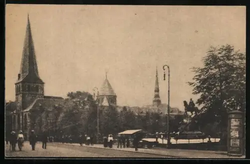 AK Essen, Burgplatz mit Münsterkirche