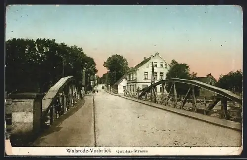 AK Walsrode-Vorbrück, Quintus-Strasse, Brücke, Häuser