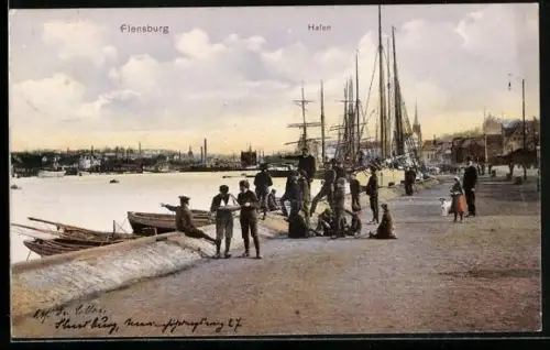 AK Flensburg, Hafen, Segelschiffe, Uferpromenade