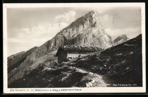 AK Ramsau /Reichenhall, Berggasthaus Falzalm mit kleinem Watzmann am Weg zum Watzmannhaus
