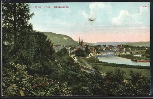 AK Höxter, Blick vom Felsenkeller auf Stadt, Weser und Brücke