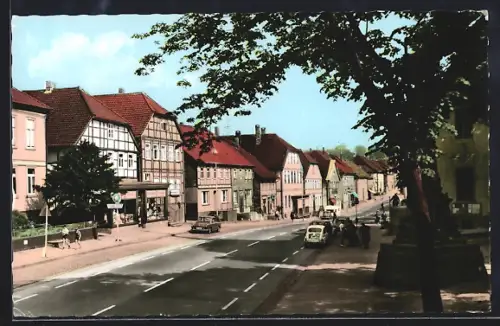 AK Elze /Hann., Hauptstrasse, Fachwerkhäuser, Strassenszene, Geschäfte