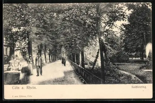 AK Köln-Neustadt, Sachsenring mit Passanten