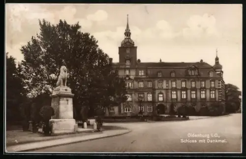 AK Oldenburg / Oldenburg, Schloss und Denkmal
