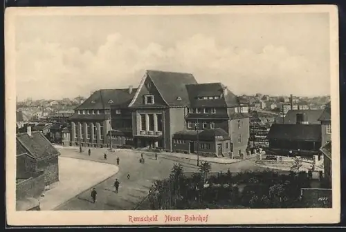 AK Remscheid, Neuer Bahnhof mit Strassenpartie