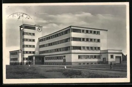 AK Frankfurt-Westend, Jugendherberge Haus der Jugend, Hansa-Allee 150