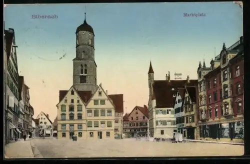 AK Biberach / Riss, Marktplatz mit Turmgebäuden