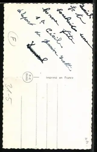 AK Mann spielt ein Marzella-Akkordeon