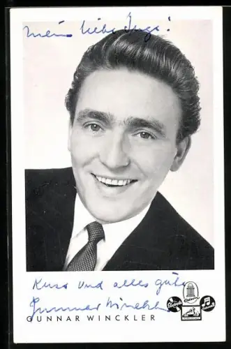 AK Musiker Gunnar Winckler in die Kamera lächelnd, Autograph