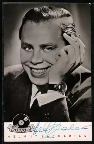 AK Musiker Helmut Zacharias mit Zigarette, Autograph