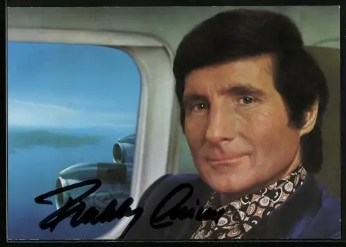 AK Musiker Freddy Quinn in einem Flugzeug, Autograph