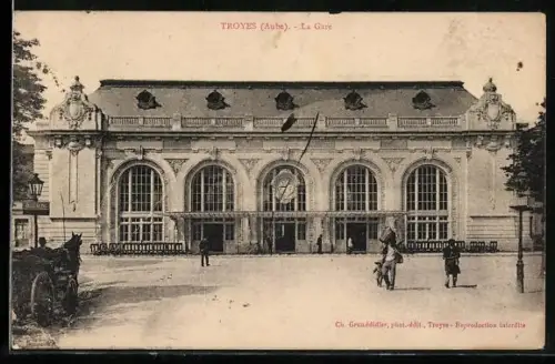 AK Troyes /Aube, La Gare