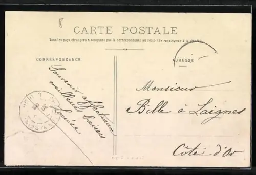 AK Troyes, La Gare de Troyes avec calèche et passants