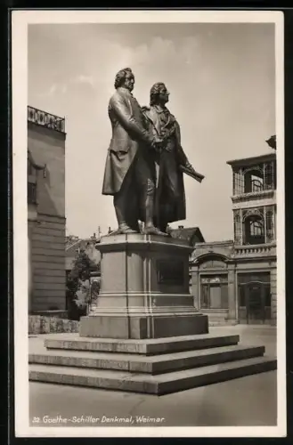 AK Weimar / Thüringen, Goethe-Schiller-Denkmal