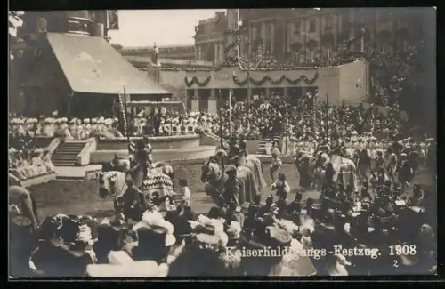 AK Wien, Kaiser-Jubiläum 1908, Huldigungs-Festzug, Reiter vor geschmücktem Gebäude
