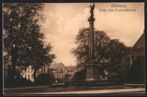AK Oldenburg / Gr., Strassenpartie mit Friedensdenkmal