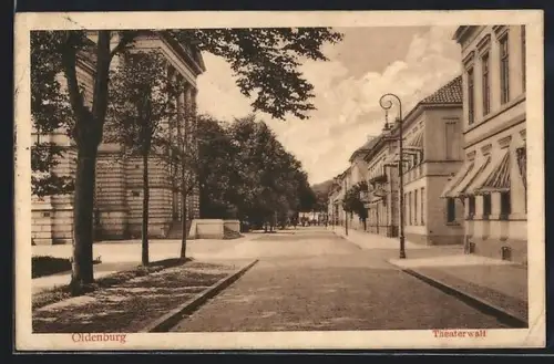 AK Oldenburg / Gr., Strasse Theaterwall
