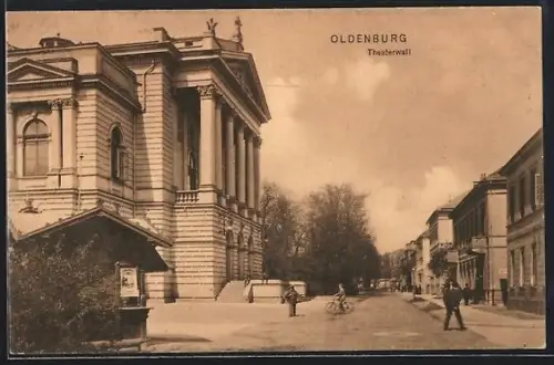 AK Oldenburg / Gr., Strasse Theaterwall mit Passanten und Radfahrer