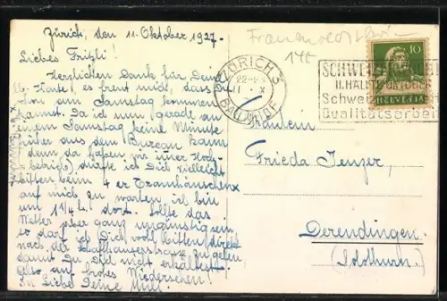 AK Isabelle Kaiser am Klavier