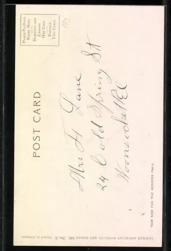 Künstler-AK Mary Golay: Vase mit verschiedenfarbigen Stiefmütterchen