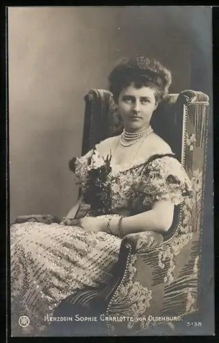 AK Portrait von Herzogin Sophie Charlotte von Oldenburg, Braut des Prinzen Eitel Friedrich von Preussen