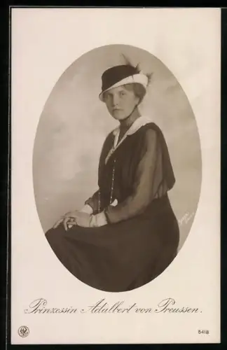 AK Prinzessin Adalbert von Preussen, sitzend