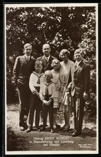 AK Herzog Ernst August von Braunschweig mit Familie