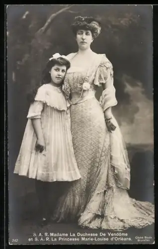 AK S. A. R. Madame La Duchesse De Vendôme et S. A. R. La Princesse Marie-Louise d`Orléans