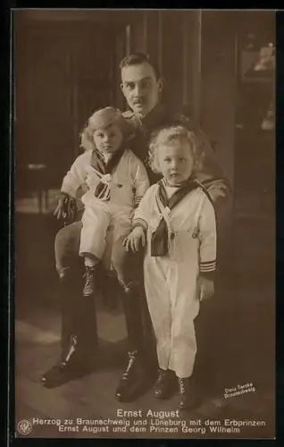 AK Ernst August, Herzog zu Braunschweig und Lüneburg mit dem Erbprinzen Ernst August und Prinzen Georg Wilhelm