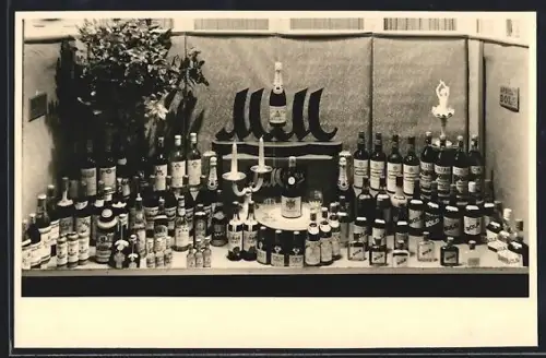 Foto-AK Walsrode, Geschäft Gemischtwaren Seedorf, Lange Strasse 9, Sektflaschen in der Auslage