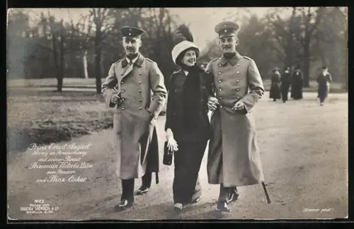 AK Ernst August Herzog von Braunschweig mit Pinzessin Victoria Louise und Prniz Oskar