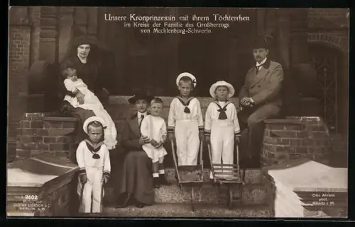 AK Kronprinzessin Cecilie mit der Familie des Grossherzogs von Mecklenburg-Schwerin, Prinz Louis Ferdinand von Preussen
