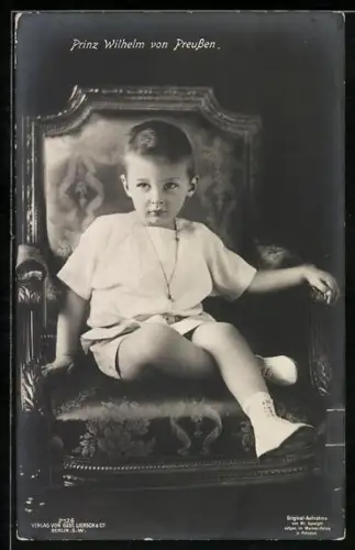 AK Prinz Wilhelm von Preussen im Stuhl