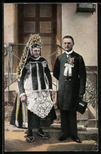 Künstler-AK Hessisches Brautpaar in Tracht