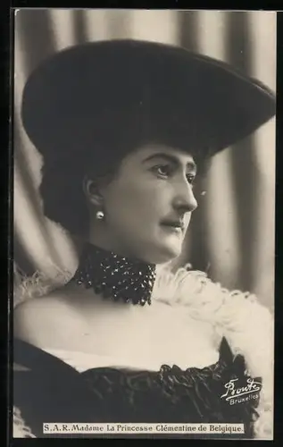 AK Prinzessin Clémentine von Belgien mit Hut
