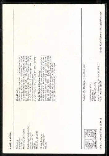 AK Musikerin Angela Wiedl lächelnd, Autograph