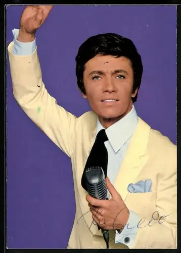 AK Musiker Rex Gildo vor lilanem Hintergrund, Autograph