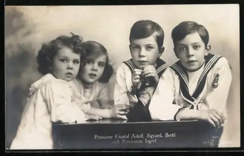 AK Königshaus von Schweden, Prinsarne Gustaf Adolf, Sigvard, Bertil och Prinsessan Ingrid