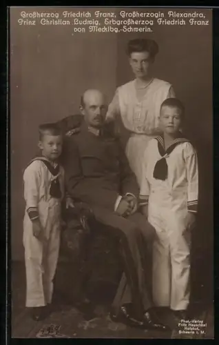 AK Grossherzog Friedrich Franz, Grossherzogin Alexandra, Erbgrossherzog Friedrich Franz von Mecklbg.-Schwerin
