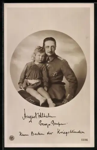 AK Prinz August Wilhelm von Preussen mit Sohn, Zum besten der Kriegsblinden