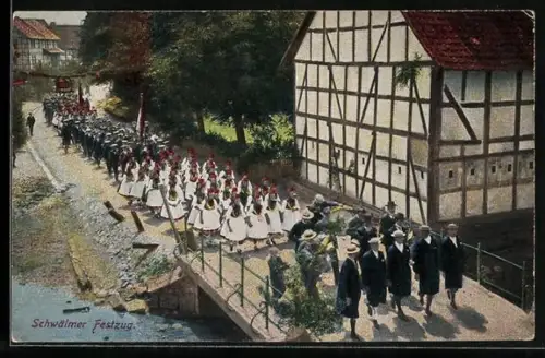 AK Schwälmer Festzug in Trachtenkleidung