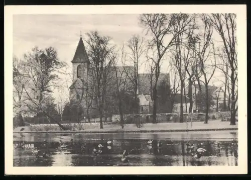 AK Berlin-Britz, Dorfkirche, Teich