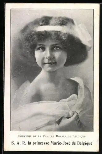AK Princesse Marie-José de Belgique