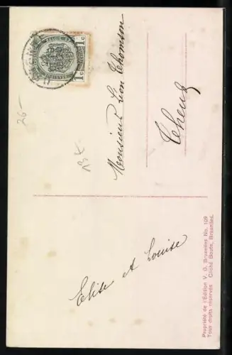 AK Königin Elisabeth von Belgien mit ihren Kindern