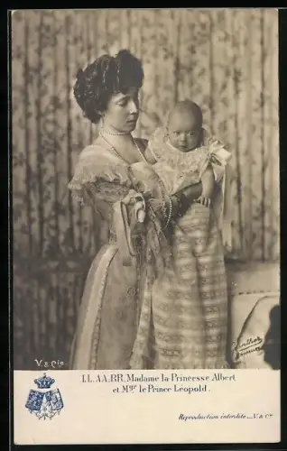 AK Madame la Princesse Albert et le Prince Leopold von Belgien als Baby