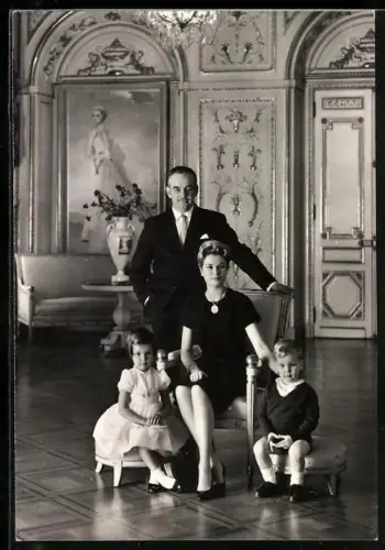 AK LL. AA. SS. Le Prince Rainier III. von Monaco, Schauspielerin Grace Kelly, Le Prince Albert, La Princesse Caroline