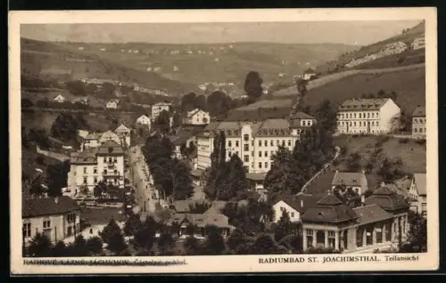 AK St. Joachimsthal, Teilansicht mit Strassenpartie